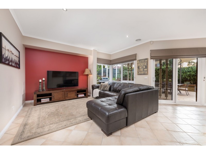 33 Warramunga Road, Bundoora VIC 3083