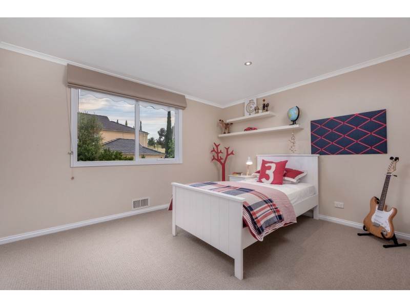 33 Warramunga Road, Bundoora VIC 3083