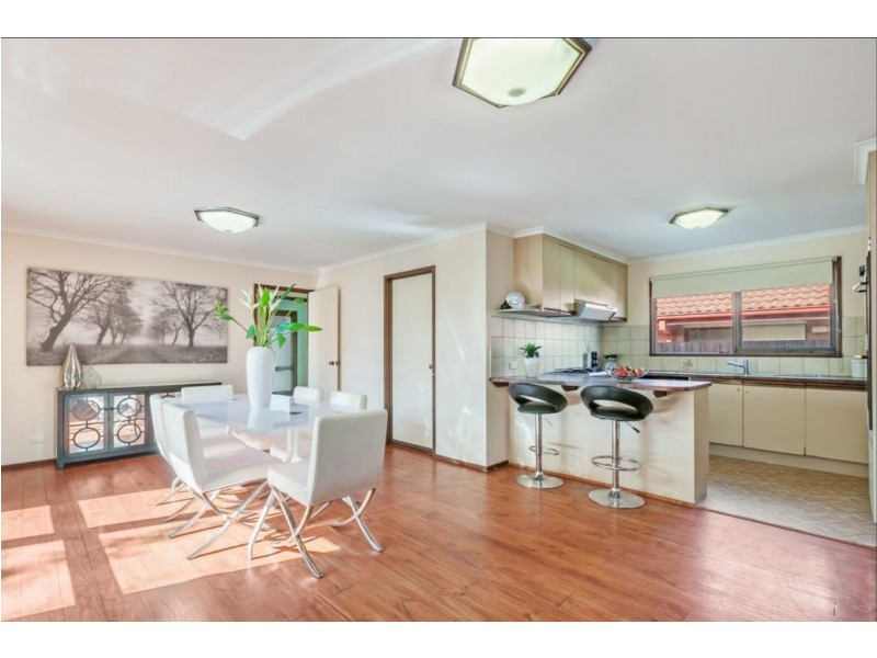 41 Veronica Crescent, Mill Park VIC 3082