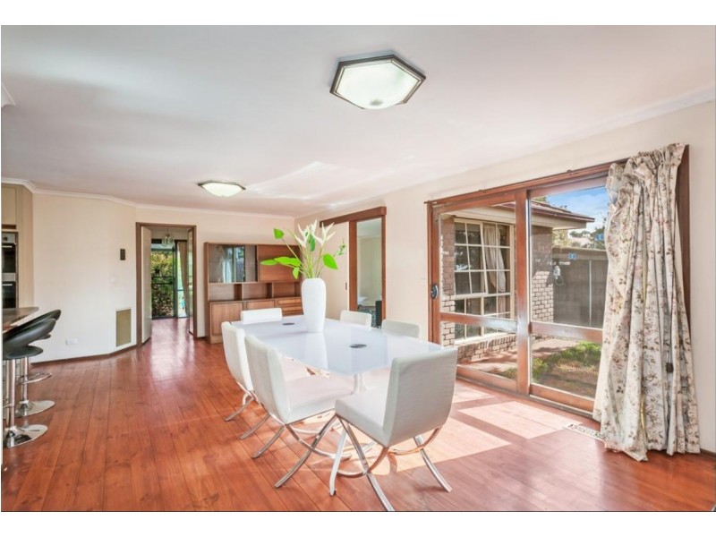 41 Veronica Crescent, Mill Park VIC 3082