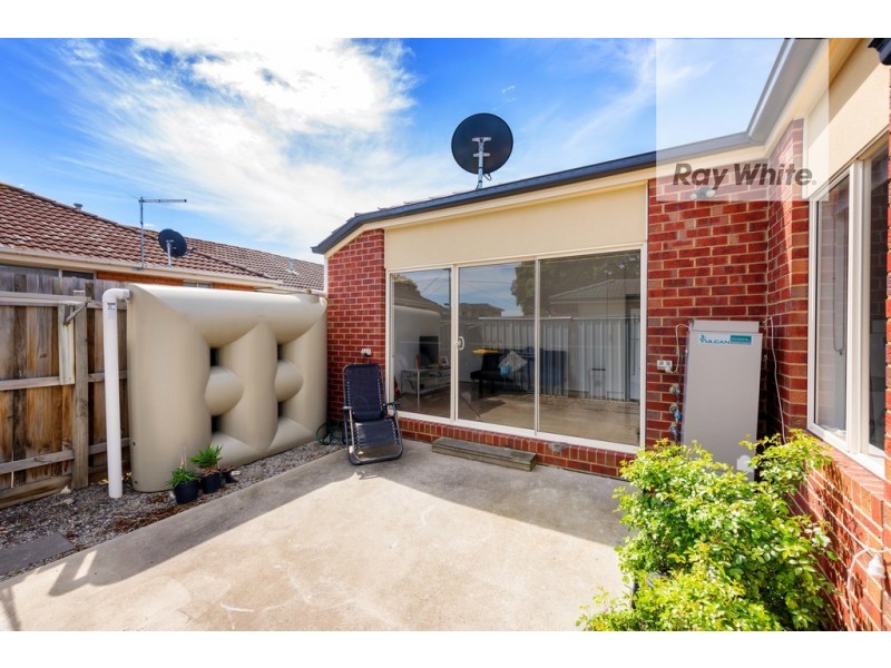 2/4 Bradshaw Street, Kingsbury VIC 3083