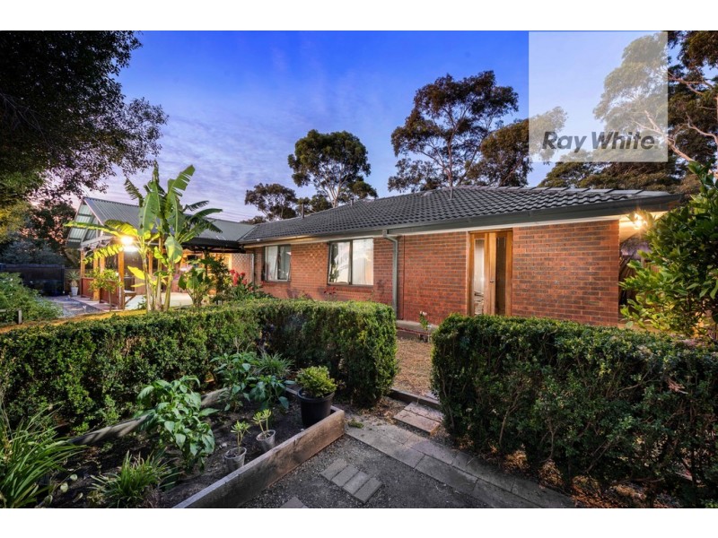 3 Mayfield Drive, Mill Park VIC 3082