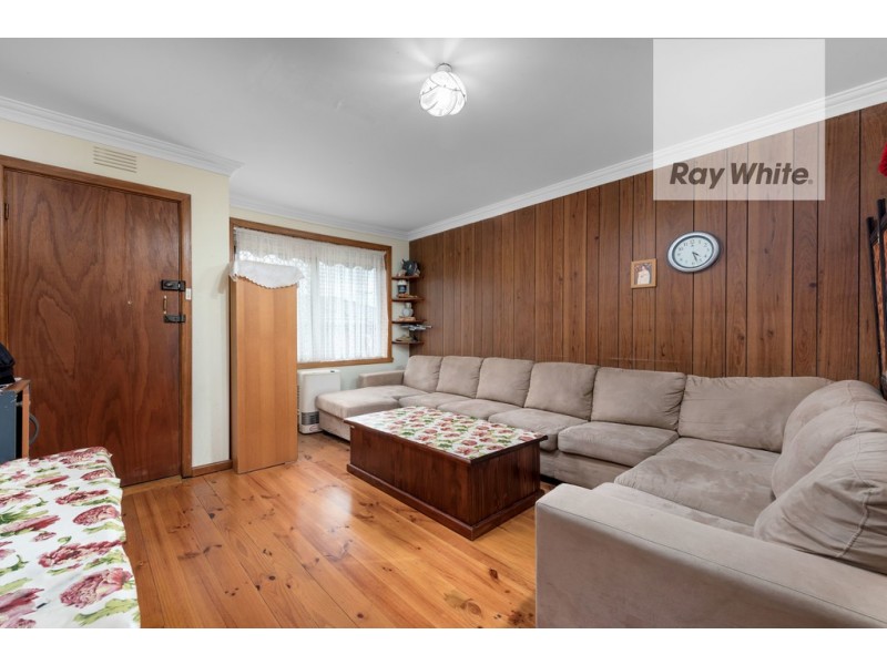 2/15 Loddon Avenue, Reservoir VIC 3073