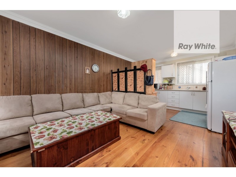 2/15 Loddon Avenue, Reservoir VIC 3073