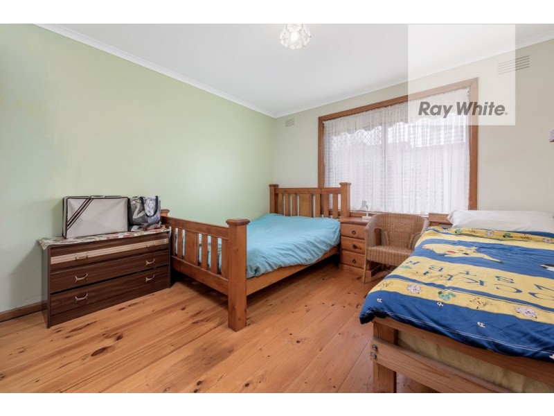 2/15 Loddon Avenue, Reservoir VIC 3073