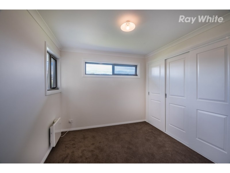 2/73 Hurlstone Crescent, Mill Park VIC 3082