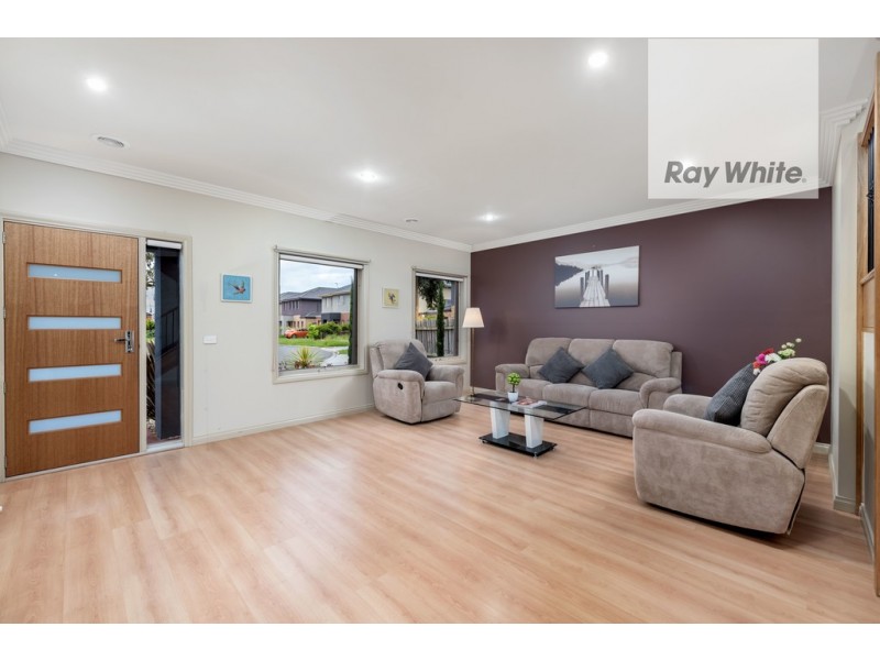 16 Leonie Close, South Morang VIC 3752