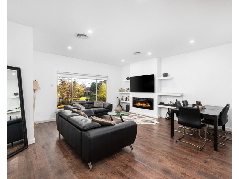 50 Southern Road, Heidelberg Heights VIC 3081