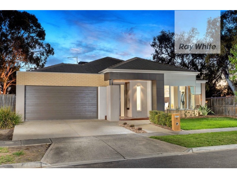 6 Hanmer Drive, South Morang VIC 3752