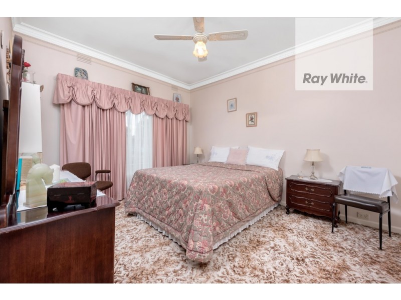 1 Windsor Crescent, Bundoora VIC 3083