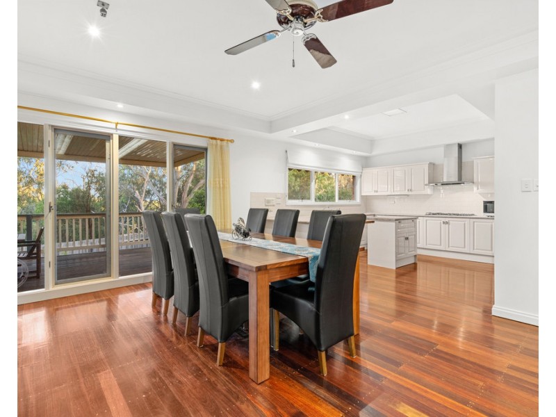 32 Cheadle Crescent, Bundoora VIC 3083