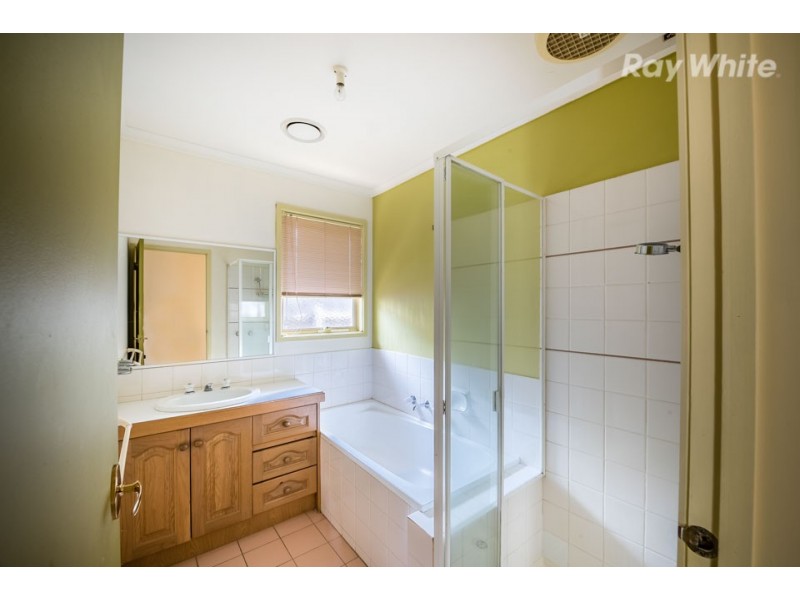 41 Allwyn Crescent, Mill Park VIC 3082