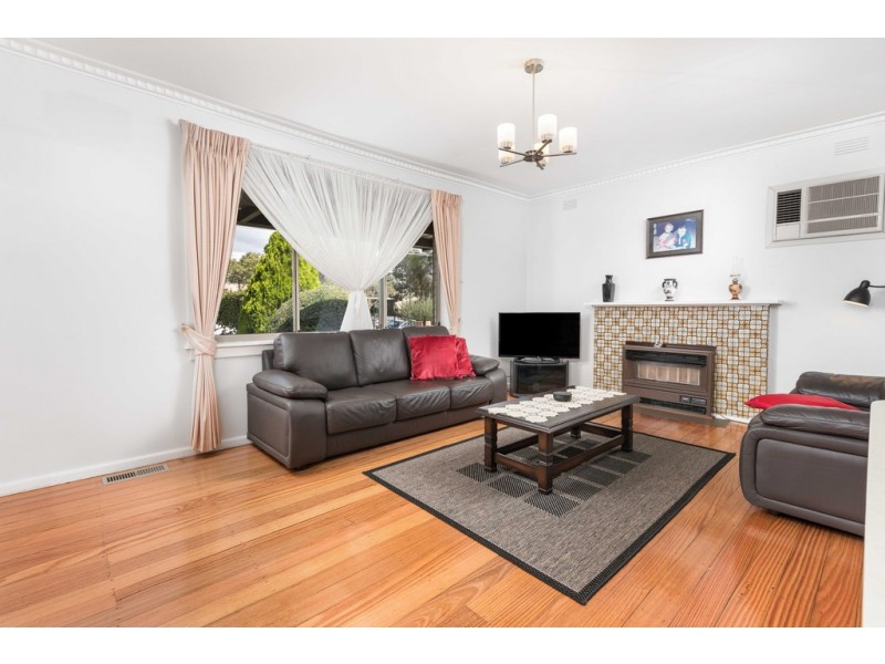 36 Tunaley Parade, Reservoir VIC 3073