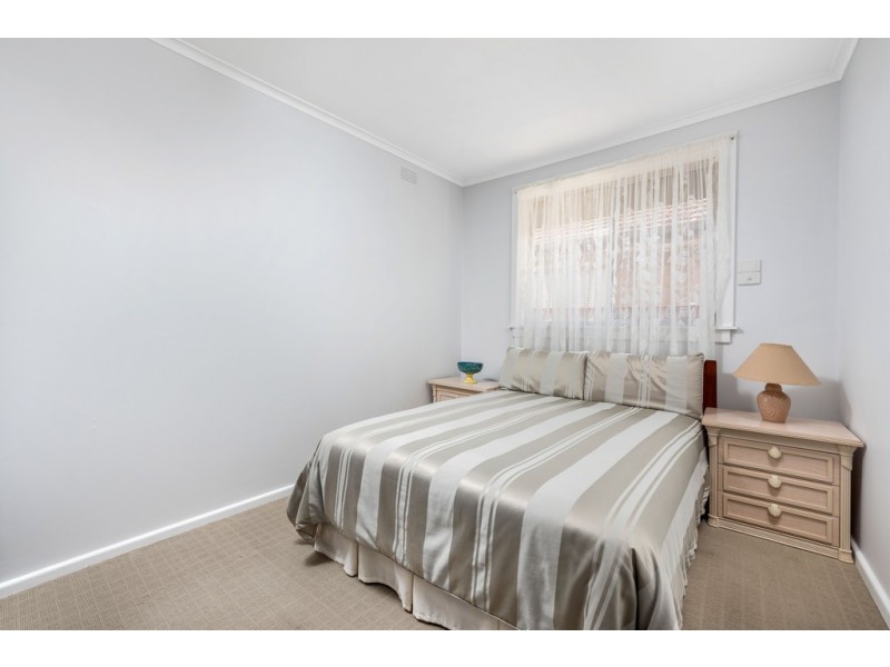 36 Tunaley Parade, Reservoir VIC 3073