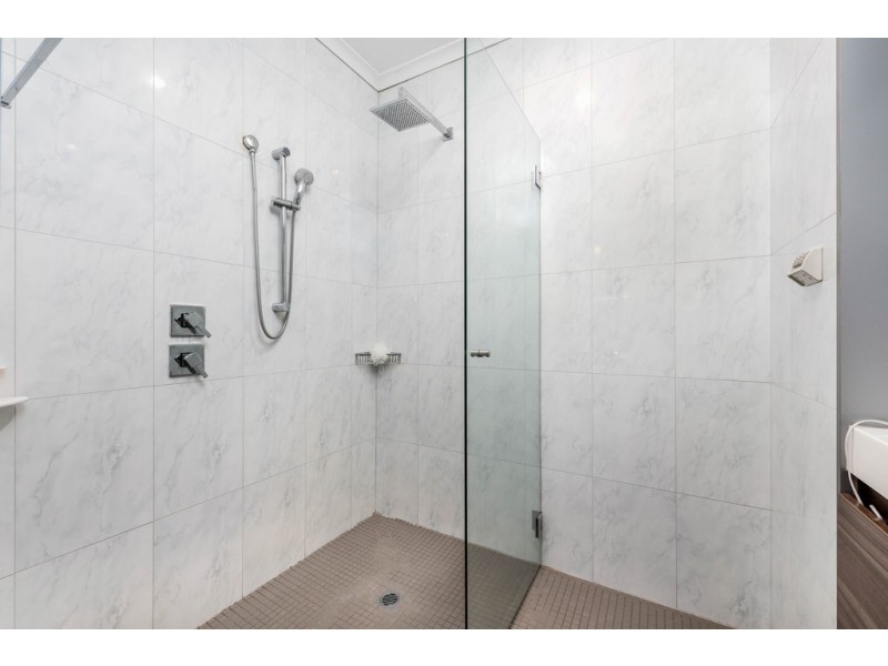 36 Tunaley Parade, Reservoir VIC 3073