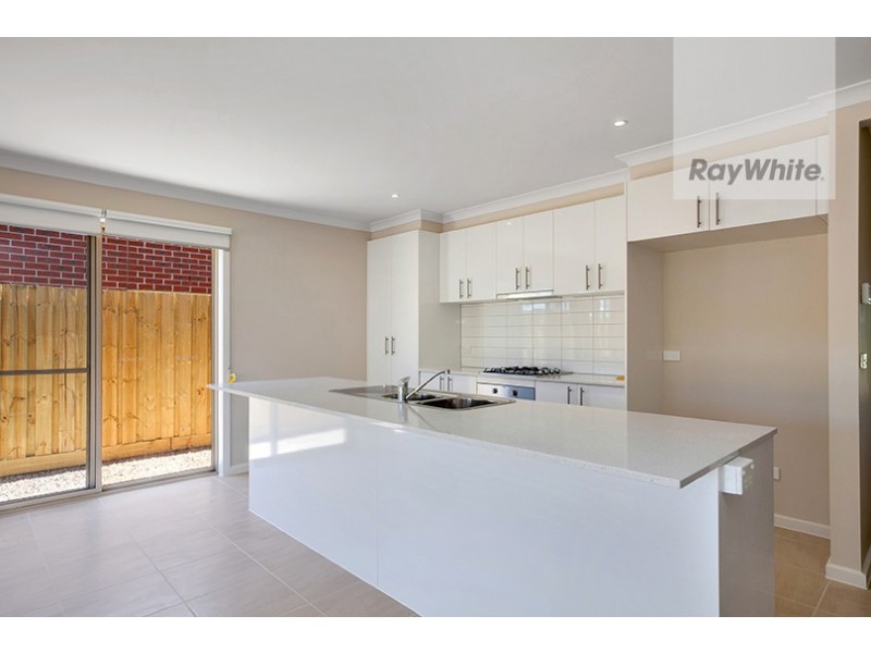 22 Travertine Crescent, Doreen VIC 3754