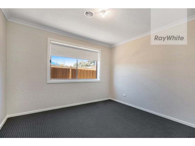 22 Travertine Crescent, Doreen VIC 3754