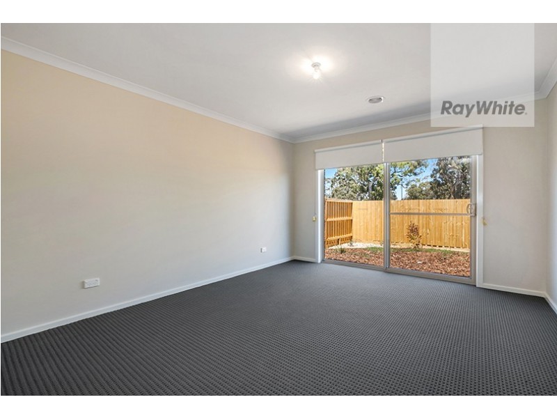22 Travertine Crescent, Doreen VIC 3754