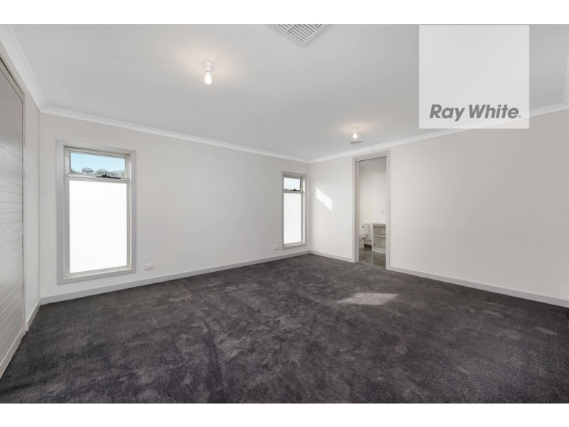 39 Marley Boulevard, Doreen VIC 3754