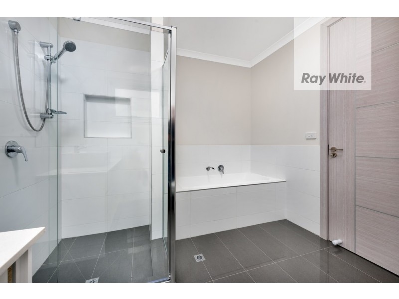 39 Marley Boulevard, Doreen VIC 3754