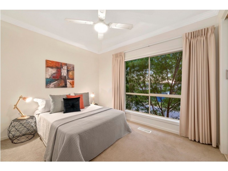 32 Timberglades Drive, Bundoora VIC 3083