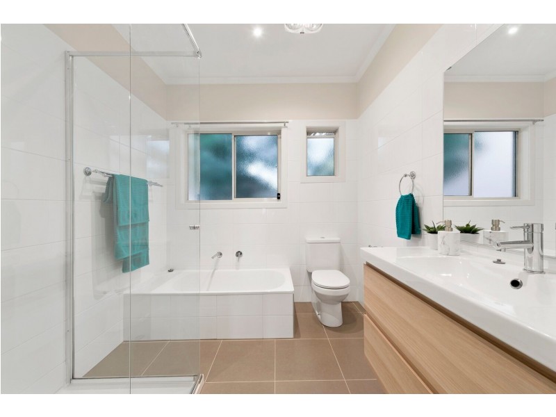 32 Timberglades Drive, Bundoora VIC 3083