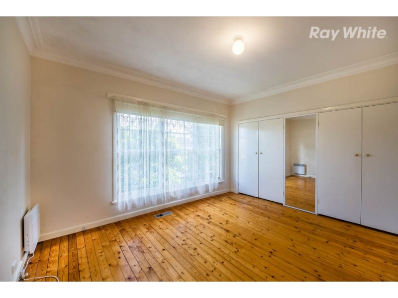 18 Winifred, Preston VIC 3072