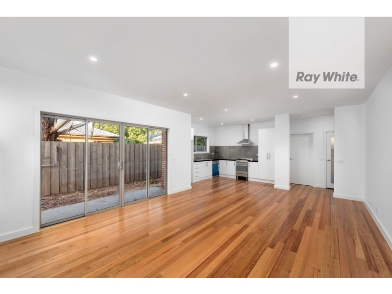 2/10 Bardia Street, Heidelberg West VIC 3081