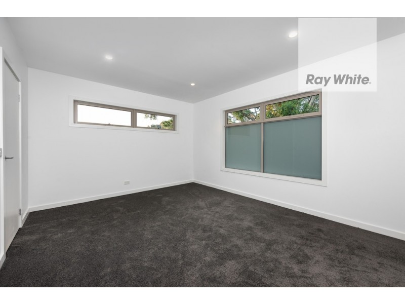 2/10 Bardia Street, Heidelberg West VIC 3081