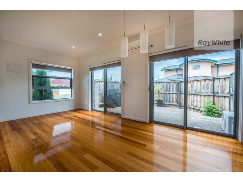 1/25 Crookston Road, Reservoir VIC 3073