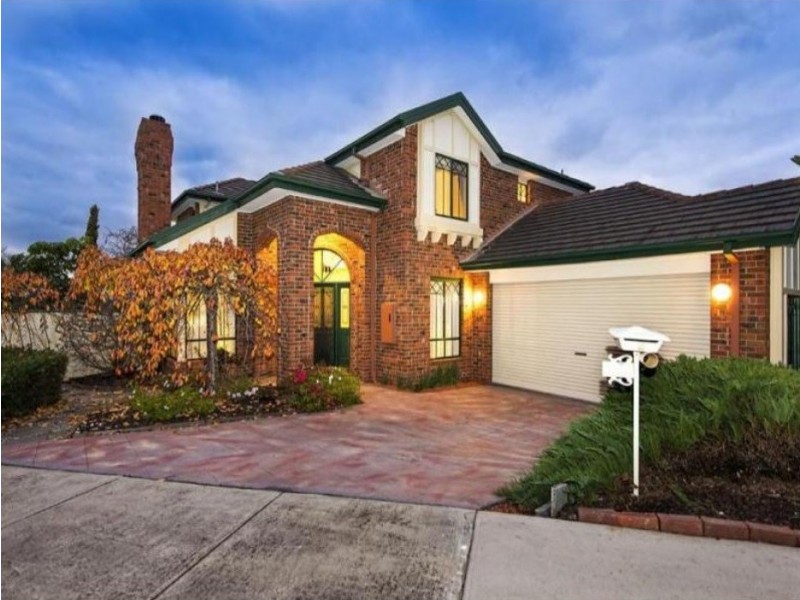 2 Rostrata View, Mill Park VIC 3082