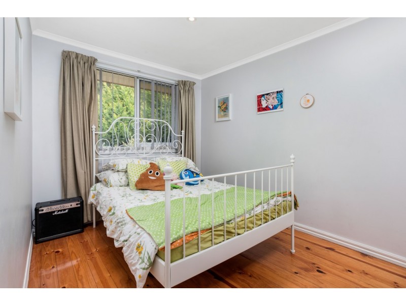 25 Tonelli Crescent, Mill Park VIC 3082