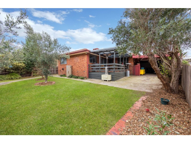 25 Tonelli Crescent, Mill Park VIC 3082
