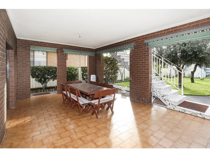 6 Pallant Avenue, Reservoir VIC 3073