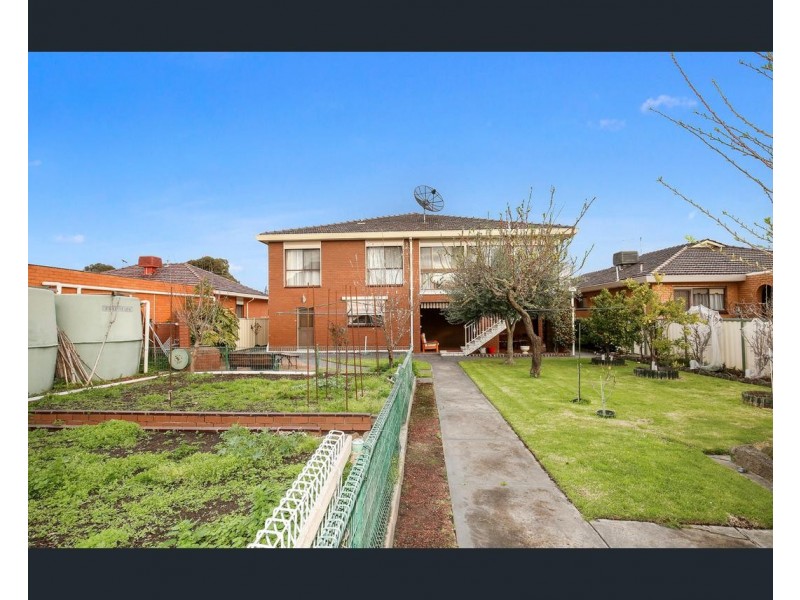 6 Pallant Avenue, Reservoir VIC 3073