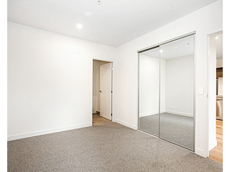 211B/1091 Plenty Road, Bundoora VIC 3083
