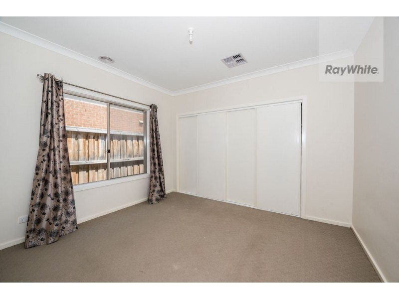 4 Comata Way, South Morang VIC 3752