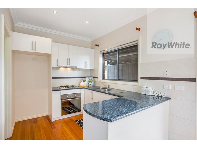 2/10 McComas Street, Reservoir VIC 3073