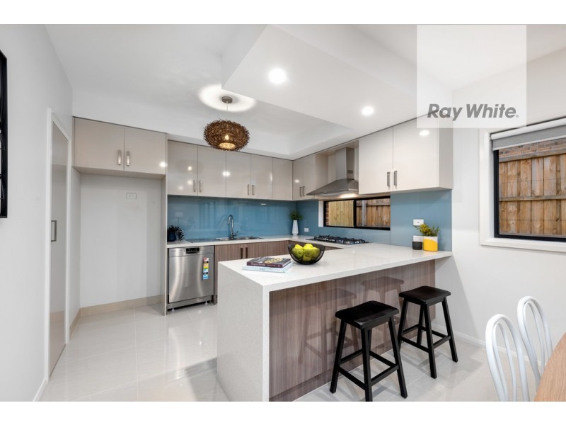 34 Landing Avenue, Doreen VIC 3754