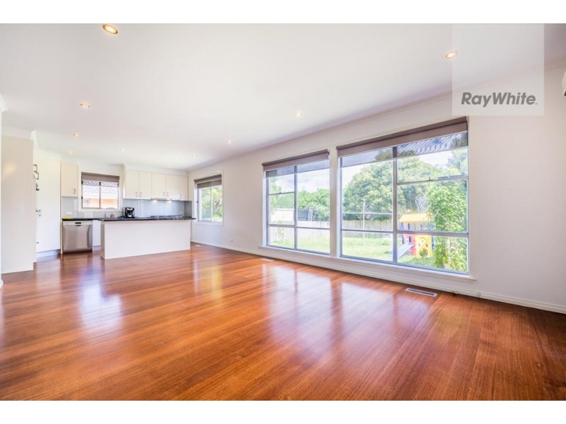 16 Webster Crescent, Watsonia VIC 3087