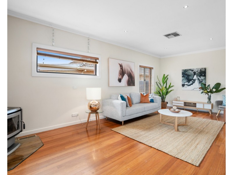 18 Highlands Road, Thomastown VIC 3074