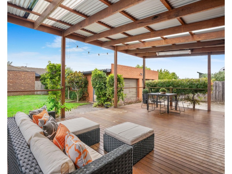 18 Highlands Road, Thomastown VIC 3074