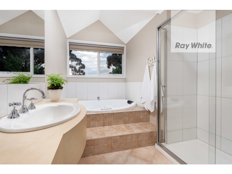 33 Warramunga Road, Bundoora VIC 3083