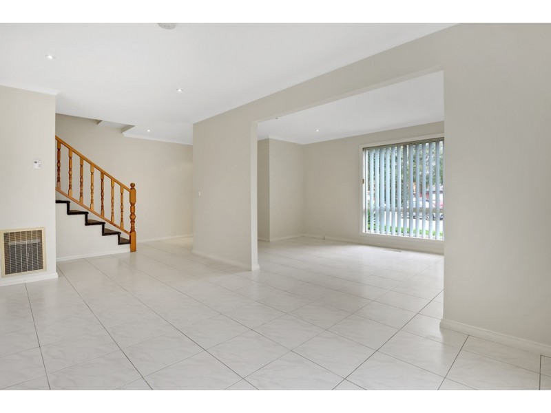 1/26 Jasmine Drive, Mill Park VIC 3082