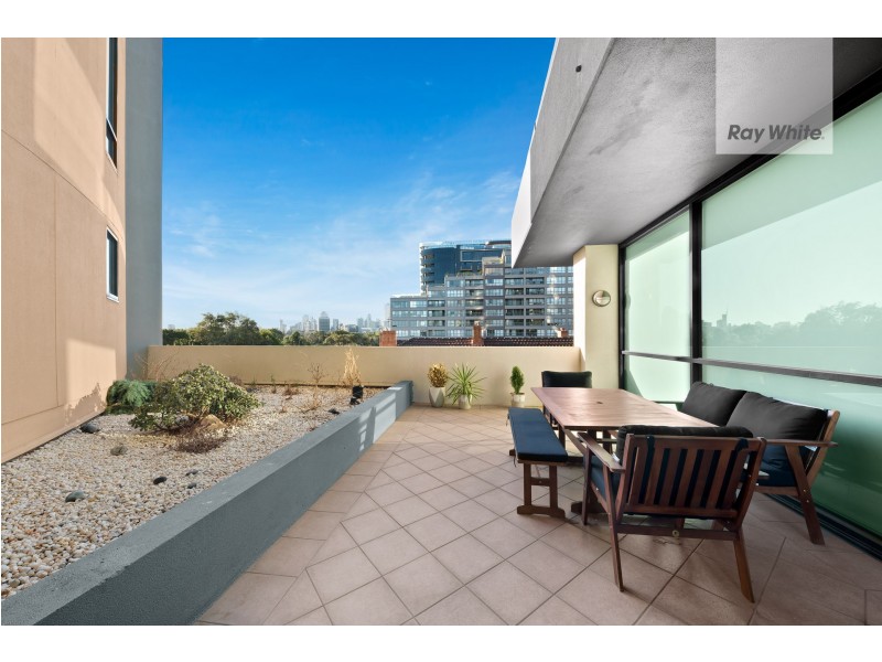 404/19 Queens Road, Melbourne VIC 3004