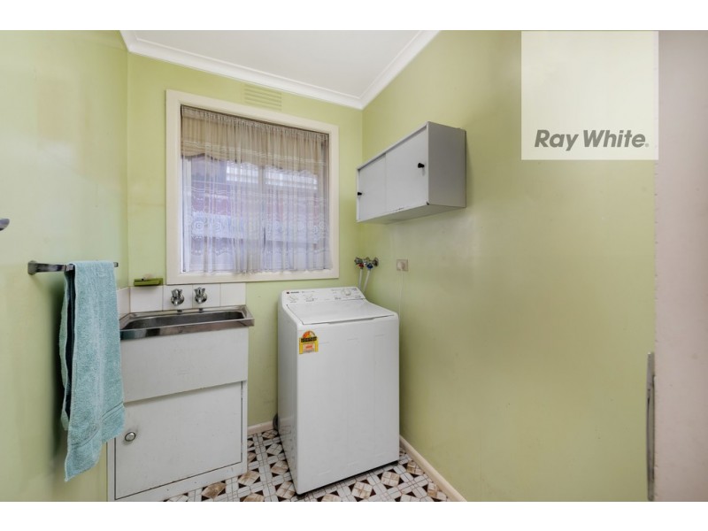 24 Darren Avenue, Bundoora VIC 3083