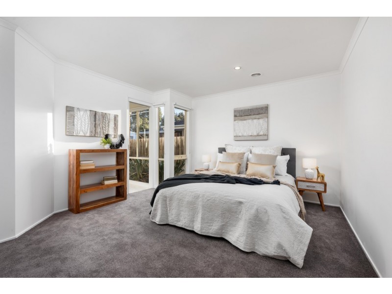 39 Josef Avenue, Bundoora VIC 3083