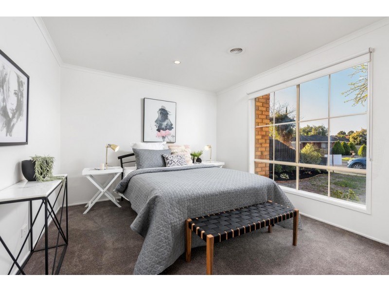 39 Josef Avenue, Bundoora VIC 3083