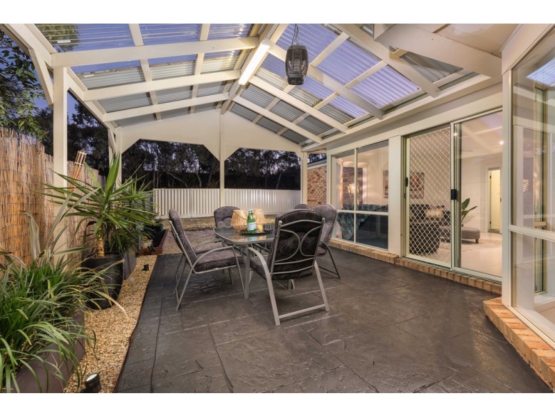 39 Josef Avenue, Bundoora VIC 3083