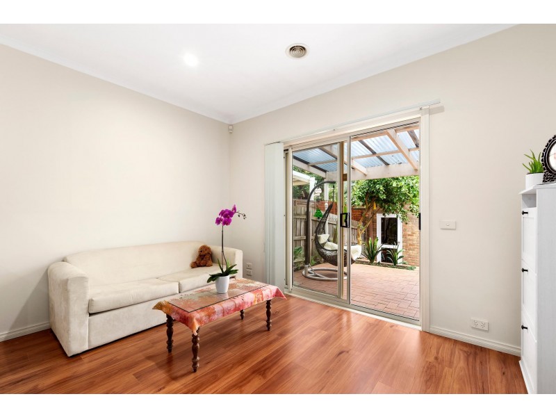 10 Reid Walk, Macleod VIC 3085